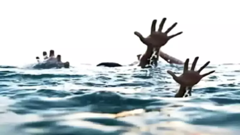 Tragic Drowning in Giridih: Couple Dies in Well Accident, Leaves Two Children