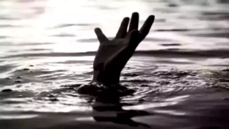 Two College Students Drown in Kondangi Lake Near Chennai During Bathing Trip