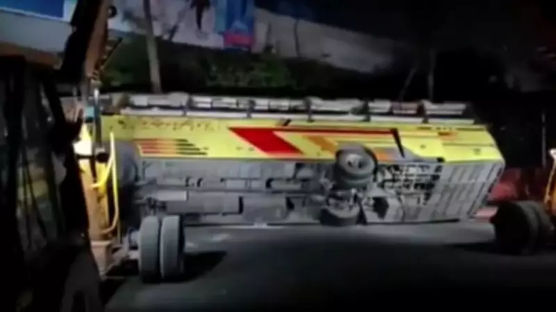 Two Dead, 25 Injured as Double-Decker Bus Overturns in Delhi's Karol Bagh