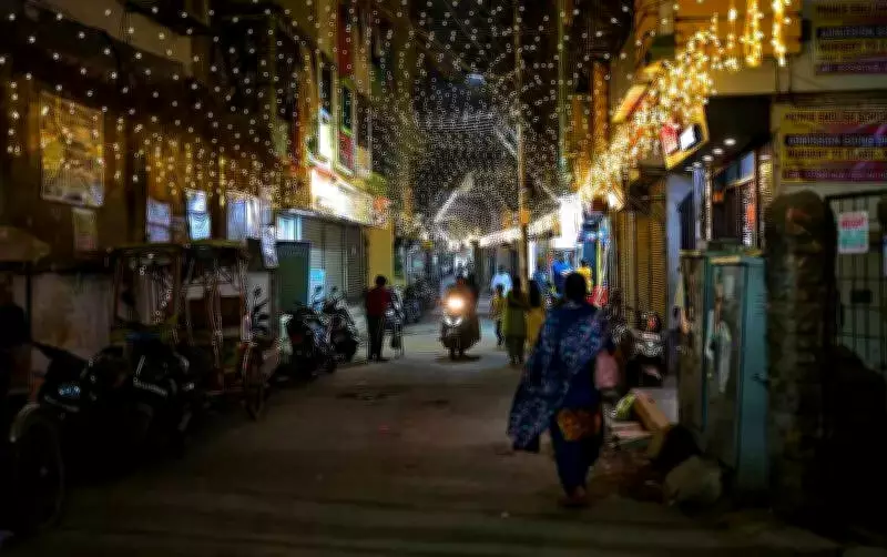 Two Youths Injured in Kolkata After Protesting Against Theft from Beggars