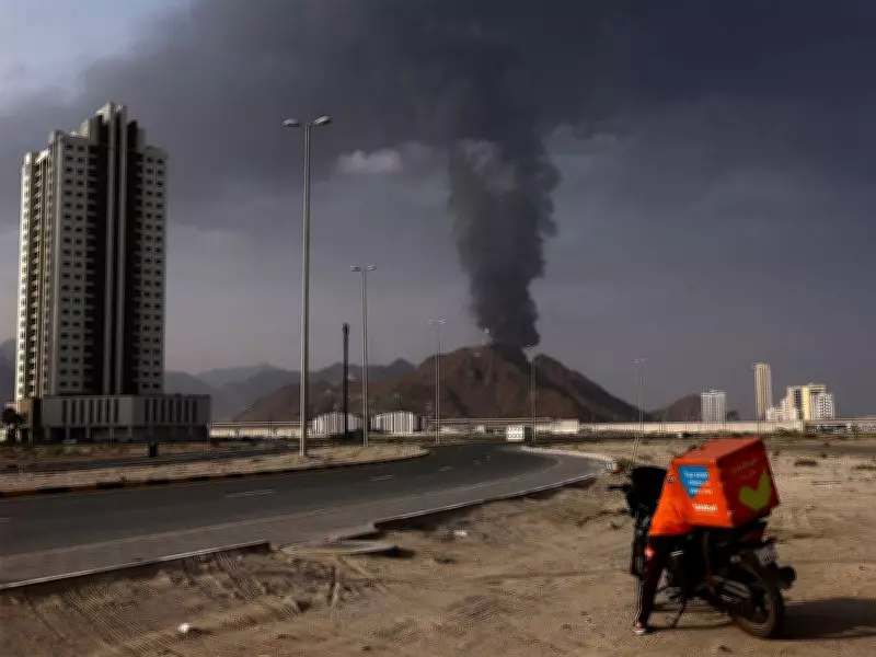 UAE Air Defenses Successfully Intercept Missiles and Drones Launched from Iran