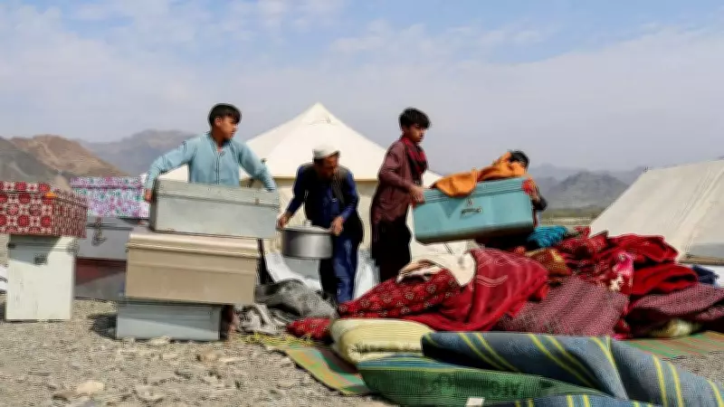 UN Reports 100,000 Displaced as Afghan and Pakistani Forces Clash at Border