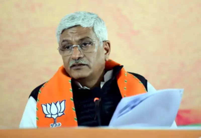 Union Minister Shekhawat Warns Officials Against Mistreating BJP Workers in Rajasthan