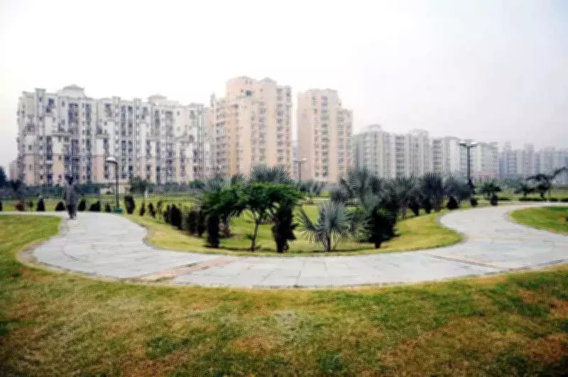 UP Cabinet Approves Mandatory Land Record Verification Before Property Registration