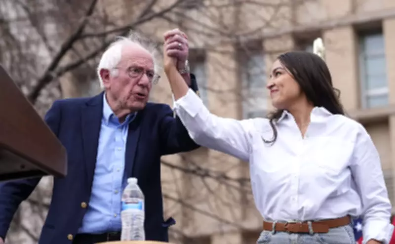 US Lawmakers Sanders and Ocasio-Cortez Propose Nationwide AI Data Center Construction Freeze