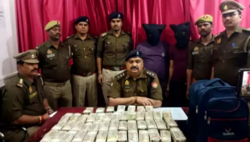Varanasi GRP Seizes Rs 1.75 Crore from Two Passengers on Akal Takht Express
