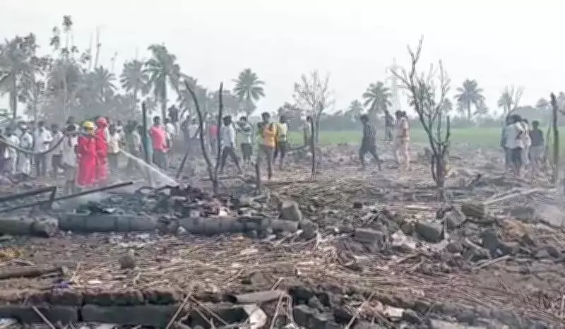 Vetlapalem Firecracker Blast Death Toll Rises to 23 as Victim Succumbs in Hospital