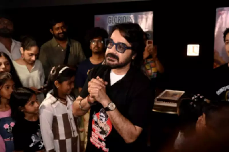 Vijaynagar'er Hirey Celebrates 50-Day Milestone with Cast in Kolkata Theatres