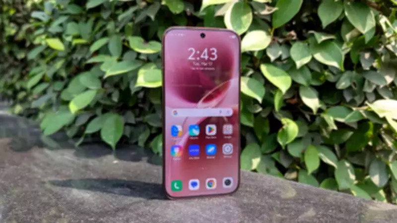 Vivo V70 Review: A Premium Smartphone with Zeiss Optics and 90W Fast Charging