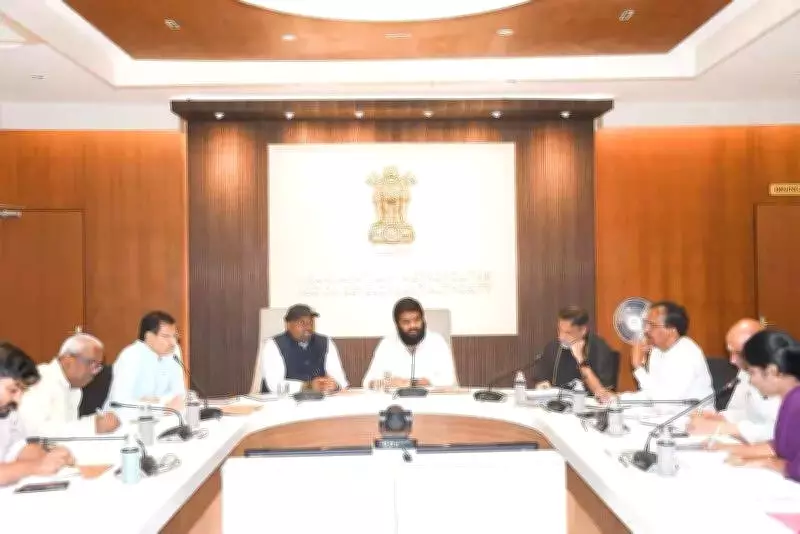 VMRDA Aims to Complete 7 Key Roads for Bhogapuram Airport by May End