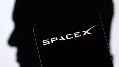 Amazon Urges FCC for Starlink Rival Extension as SpaceX Opposes