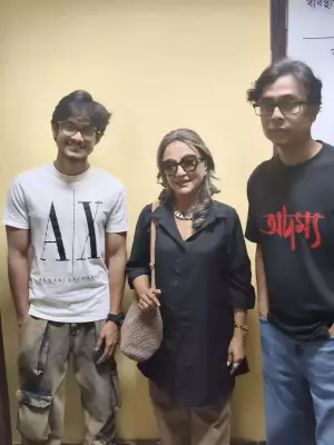 Aparna Sen Graces Adamya Screening, Celebrates Bengali Cinema's Spirit
