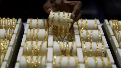 Bengaluru Jewellery Employee Arrested After Fleeing with Rs 33.5 Lakh Gold Chains