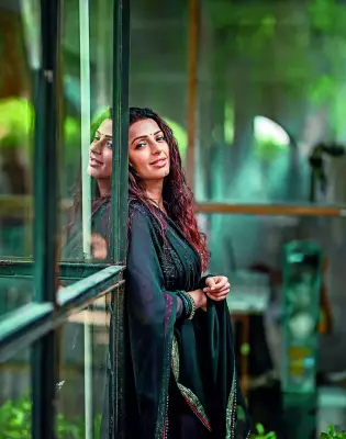 Bhumika Chawla Reflects on 25-Year Career, Reunion with Director After 23 Years