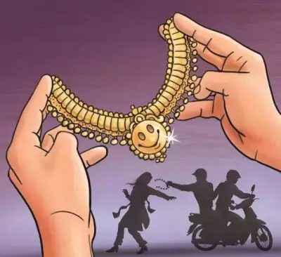Bihar Duo Arrested in Puri for Gold Chain Snatching Spree
