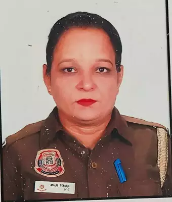 Delhi Police Women Officers: Recovering Stolen Phones, Balancing Home Duties