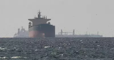 Gulf Crisis Sparks Fears of Indian Remittance Decline as Migrants Eye New Destinations