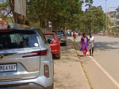 Hubballi's Lamington Road Faces Severe Pedestrian Safety Crisis Amid Traffic Chaos