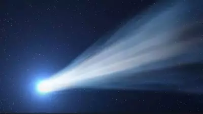 Hubble Telescope Captures Rare Comet Breakup in Unplanned Observation