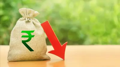 Indian Rupee Records Worst Annual Decline in 14 Years, Falls 9.88% in FY26