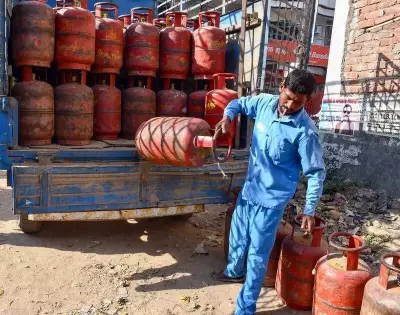 Kanpur Administration Launches Control Room for LPG Cylinder Supply Issues
