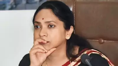 Karnataka Women's Panel Chairperson Visits Acid Attack Victim in Mangaluru Hospital