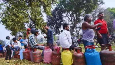 Man Dies of Suspected Heart Attack in LPG Queue Amid Panic Buying in Punjab
