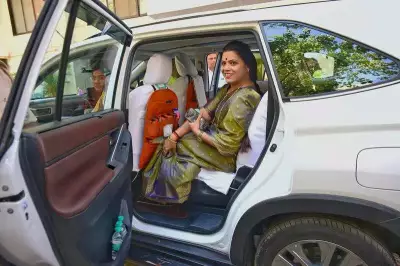 Mumbai's Grand Entry Gates to Feature Civic Amenity Complexes, Says Mayor