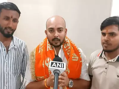 Prithvi Shaw and Fiancée Seek Blessings at Ujjain's Malakaleshwar Temple