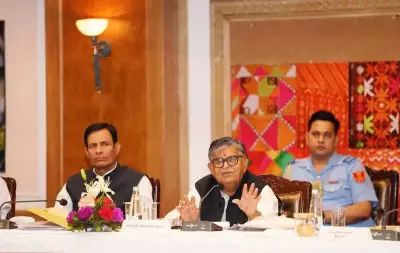 Punjab Governor Urges Officers to End 'Babugiri' and Embrace Citizen-Centric Governance