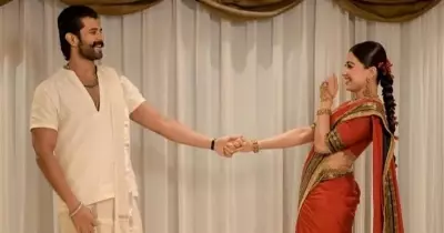 Rashmika Mandanna & Vijay Deverakonda's Wedding Reception Fashion Decoded