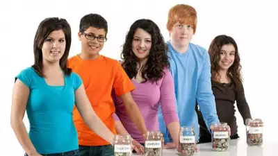 Teaching Teens Financial Literacy: A Guide for Parents in the Digital Age