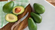 6 Fiber-Rich Foods to Pair with Avocado for Optimal Gut Health