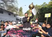 AAP to Host 'Kattar Imandar Holi' in Delhi, Emphasizing Honesty in Politics