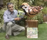 Ahmedabad's Sparrows Retreat to Outskirts, Birdwatchers Raise Alarm Ahead of World Sparrow Day