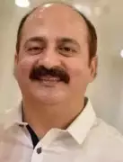 Analyst: West Asia Conflict Unlikely to Go Nuclear, Signs of De-escalation Emerge