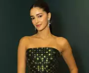 Ananya Panday Celebrates Father Chunky's Viral 90s Throwback Trend