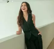 Anne Hathaway Defines Herself by Work Ethic, Not Talent, in Candid Interview