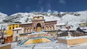 Badrinath Temple Enveloped in Snowfall, Uttarakhand Witnesses Mesmerizing Winter Scenes
