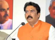 BJP Chief Lauds PM Modi's 8,931-Day Public Service as 'Karmyog'