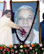 BSP, BJP, SP Vie for Dalit Votes on Kanshi Ram's Birth Anniversary in UP