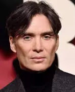 Cillian Murphy's Sleep Obsession: Bedtime at 5:30 PM, Insomnia After Theater