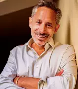 Daniyal Mueenuddin's New Literary Wonders: A Master of Short Stories