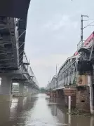 Delhi's New Loha Pul Rail Bridge Finally Operational After Decade-Long Delays