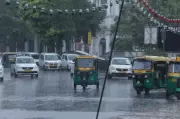 Dust Storms and Heavy Rain Batter Delhi, IMD Issues Orange Alert