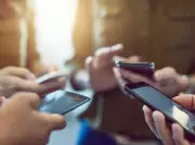 Four Simple Phone Settings to Combat Digital Eye Strain and Protect Your Vision