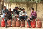 Gurgaon Industries Warn of Labour Exodus Amid LPG Supply Crisis for Migrant Workers