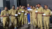 Hardik Pandya Rewards Wankhede Groundstaff, Vows to Win 10 More ICC Titles