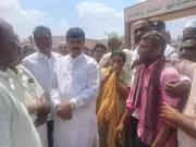 Haveri Leaders Console Family After Tragic Cow Fire, Announce Compensation