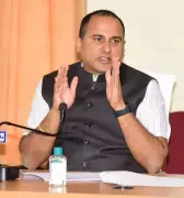 IAS Officer V Vijaya Ramaraju Takes Charge as APCRDA Commissioner in Amaravati